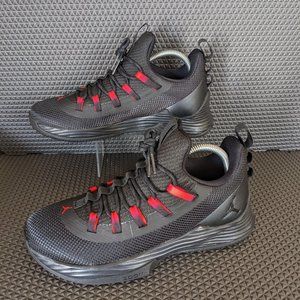 NEW Jordan Ultra Fly 2 Low - Size 7.5